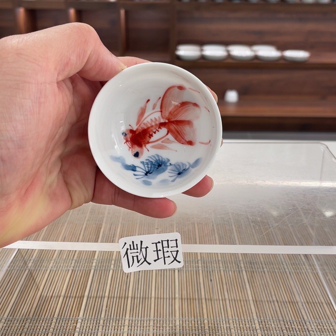 釉下手绘茶具微瑕