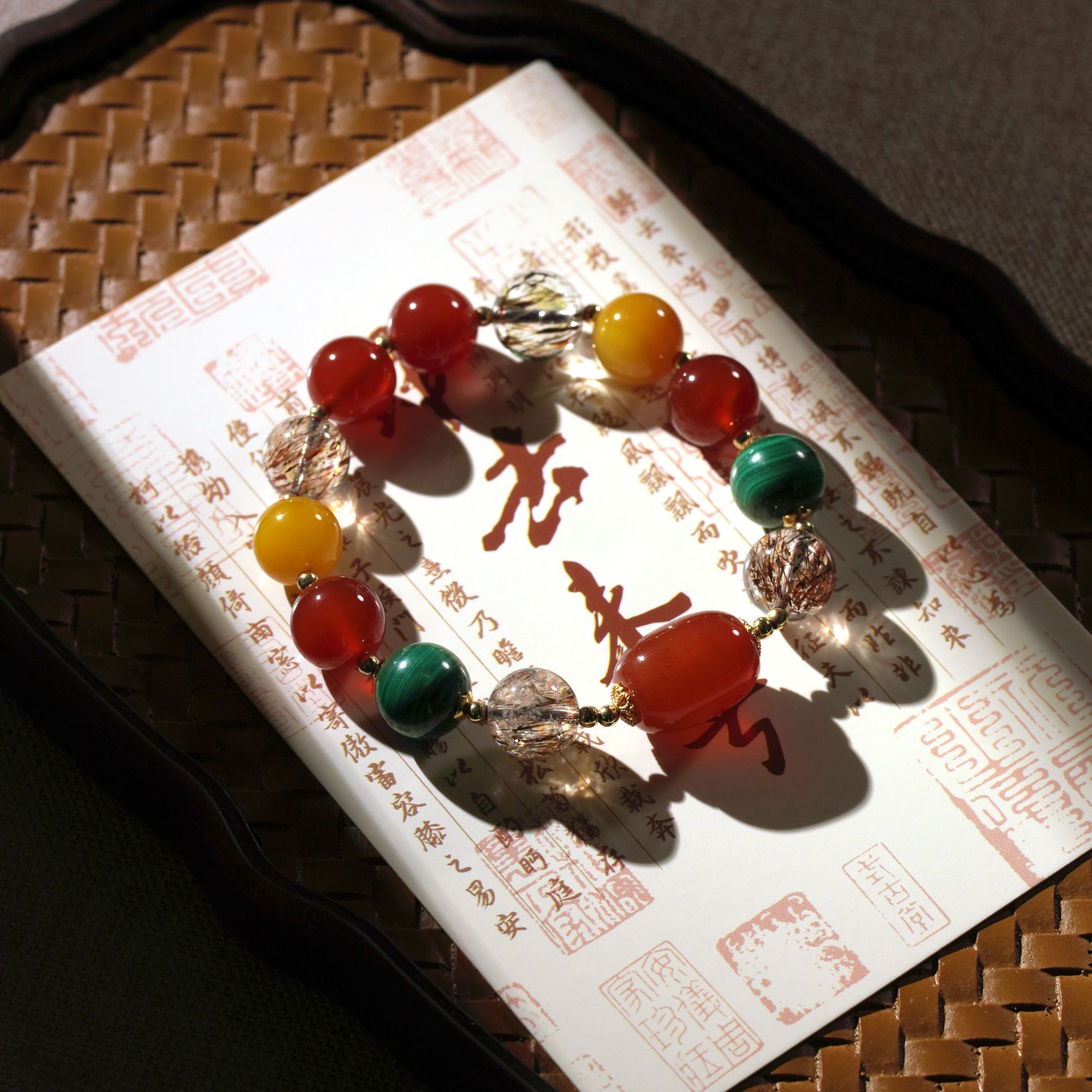 （直播同价）高品质玛瑙多宝单圈手串（多样性发一带证书）
