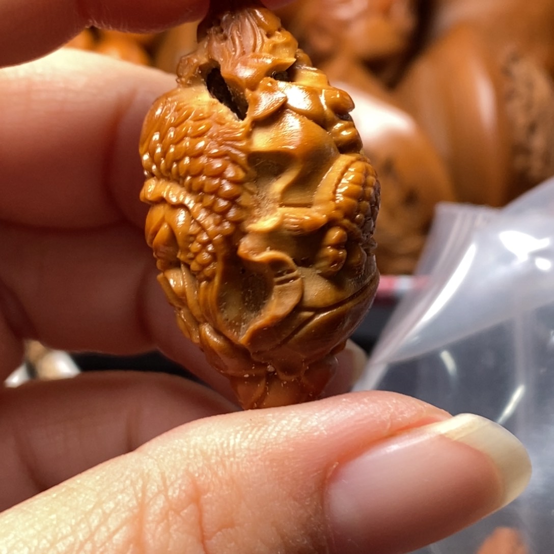 吊坠猴头核桃橄榄
