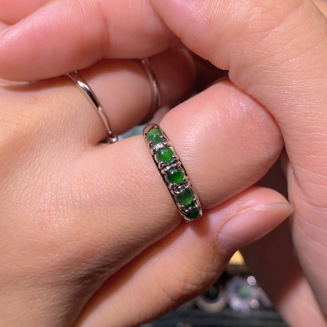 翡翠未镶嵌颈饰天然