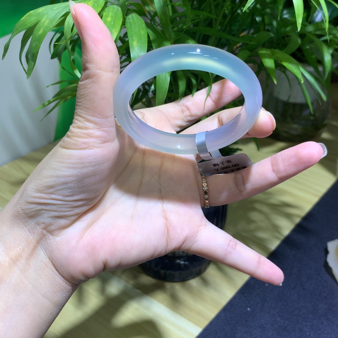 手镯玛瑙/玉髓未镶嵌