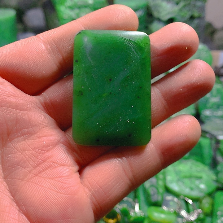 千***福和田玉（碧玉）未镶嵌珠宝半成品