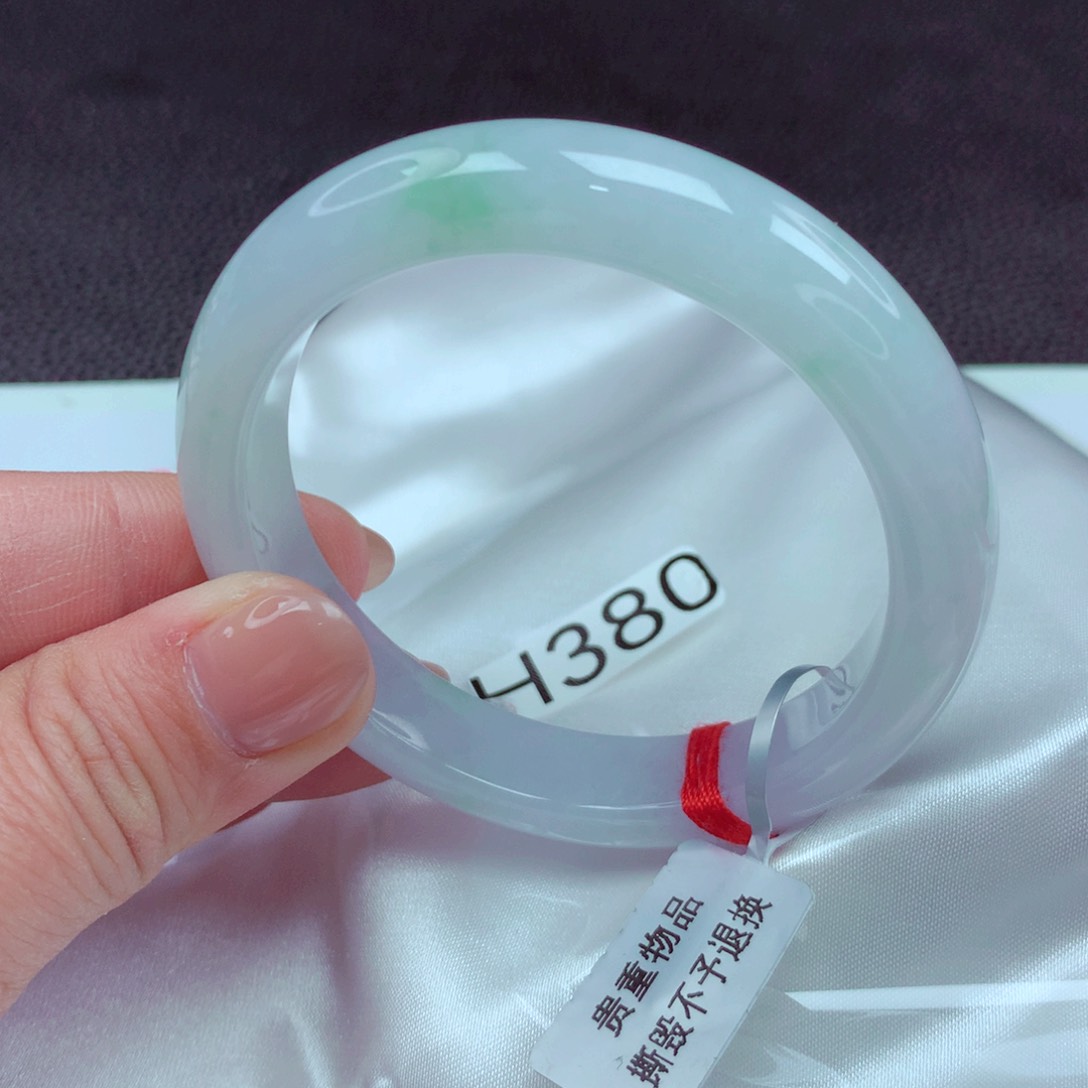 翡翠手镯未镶嵌手镯88