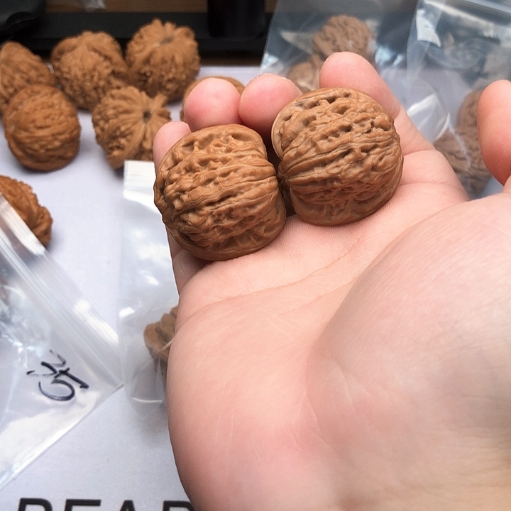 文玩核桃吊坠35全品24年汉高楼