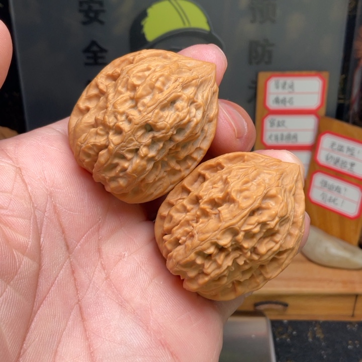 吊坠文玩核桃鸡心36全品