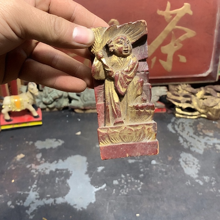 大叶紫檀（黑酸枝木类）大***头