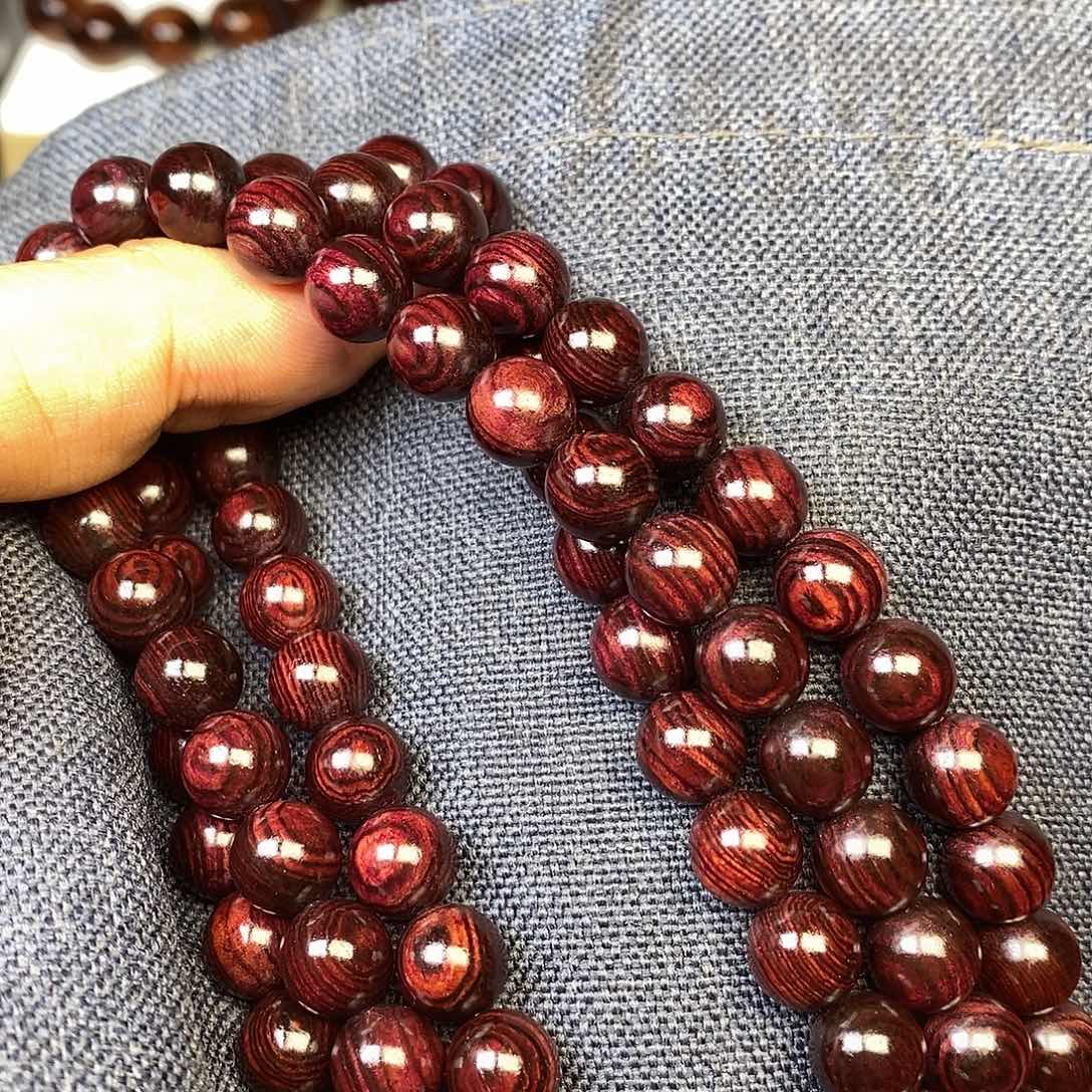 乐***清黄花梨/降香黄檀1.0紫油梨紫油梨紫油梨