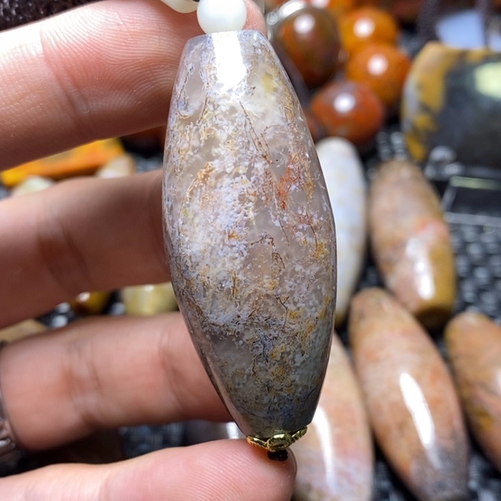 玛瑙/玉髓颈饰未镶嵌