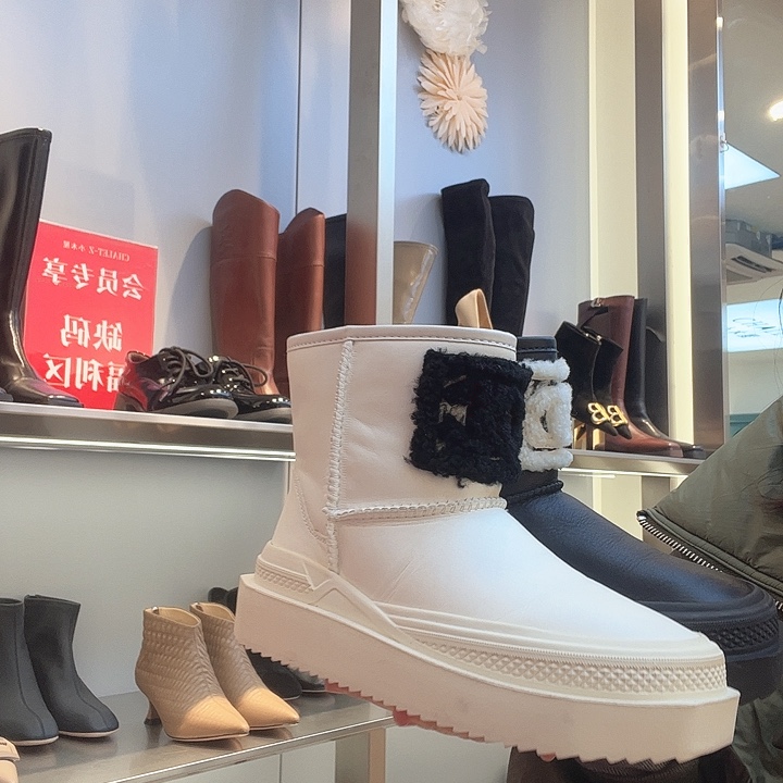 黄牛剖层皮革松糕鞋