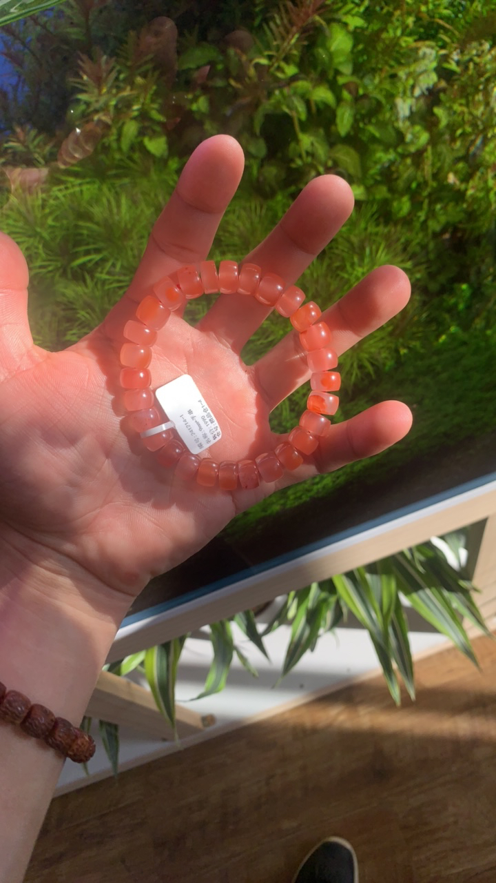 天然原矿南红冰飘9mm