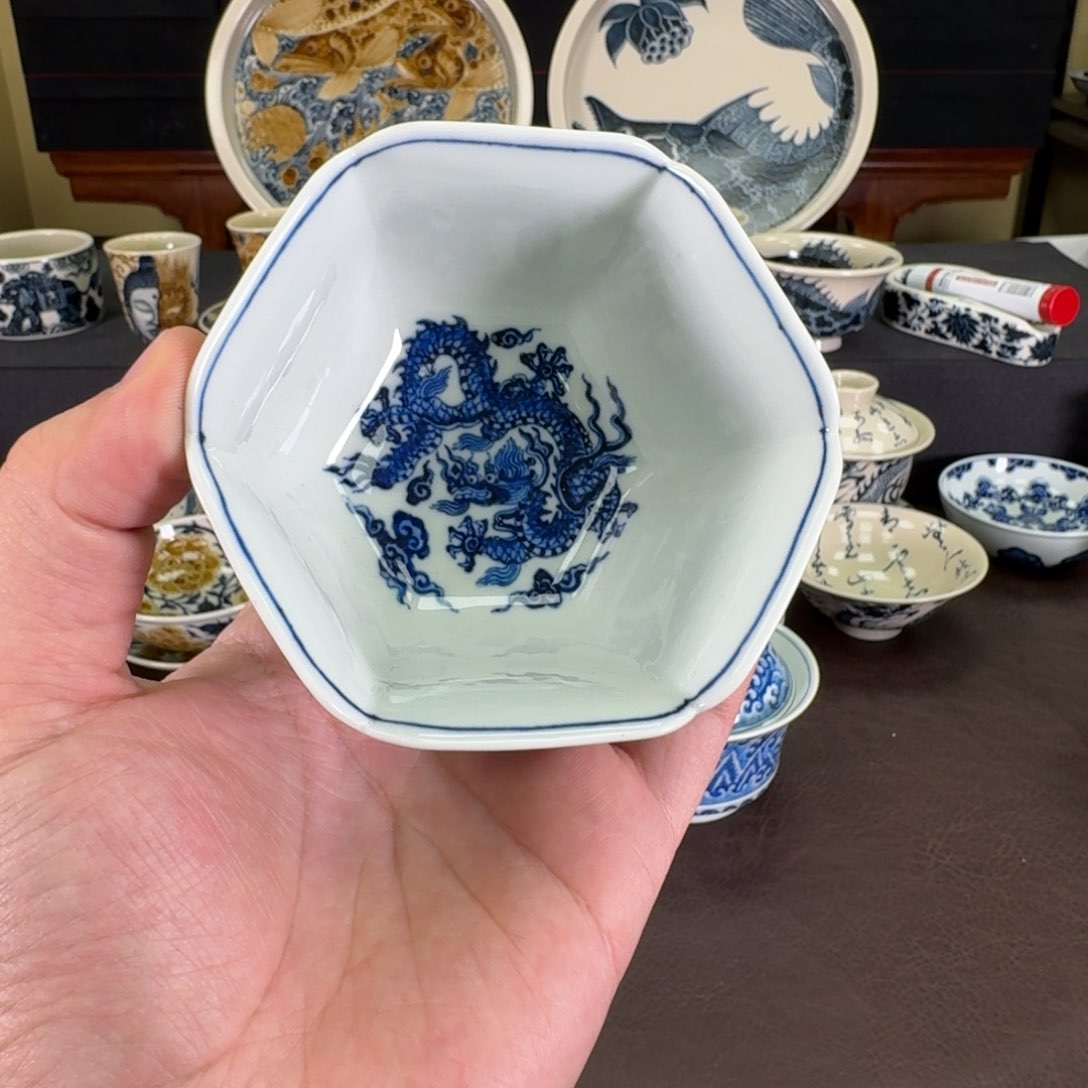海水江崖团龙葵口六方杯