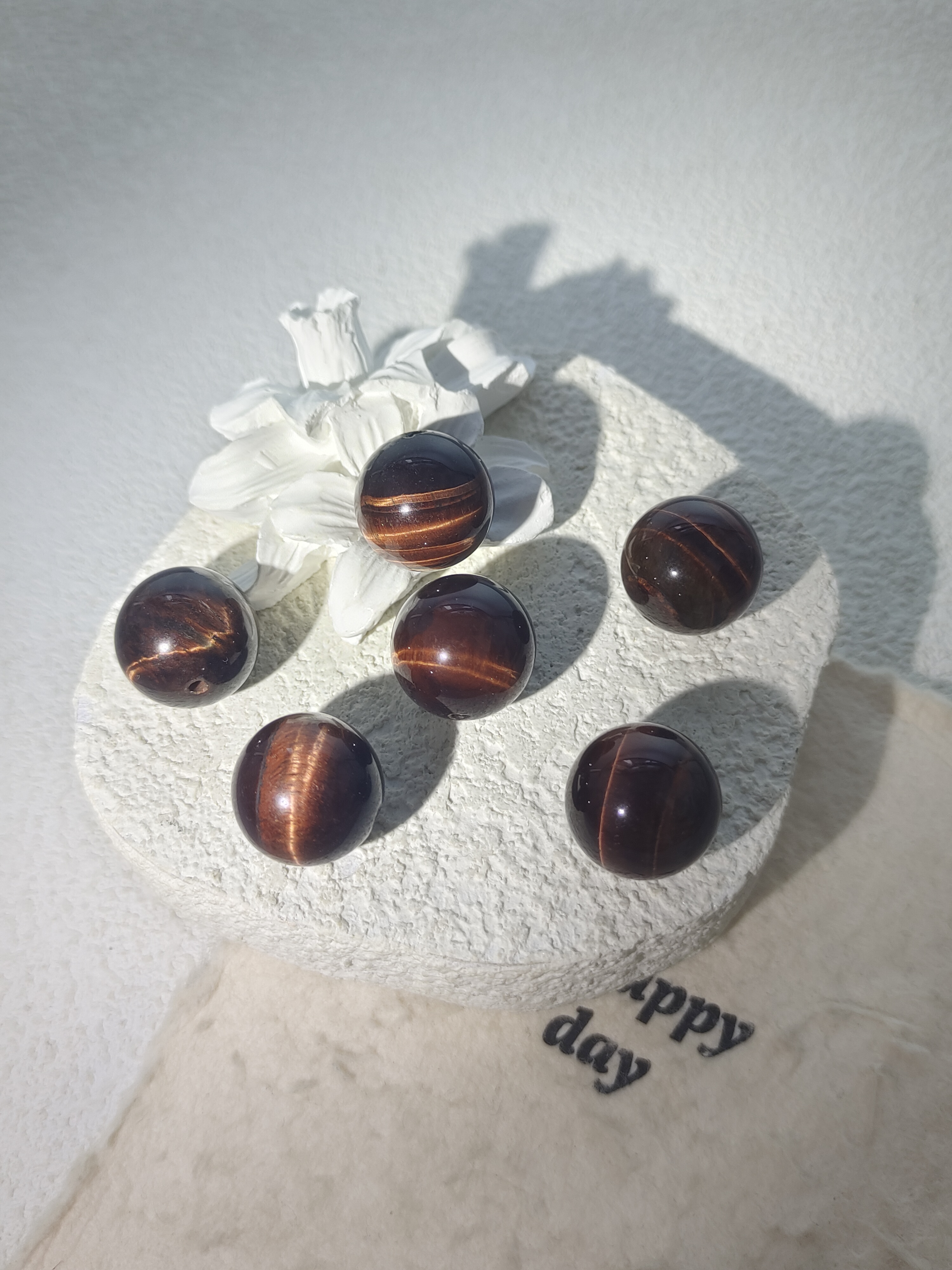 红虎眼单珠 13-18M 多样性发其一/1个