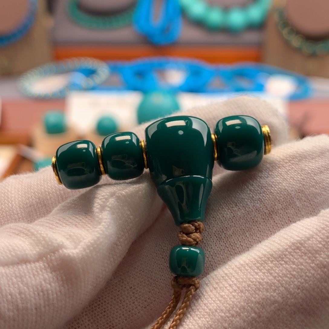 绿松石未镶嵌绿松石