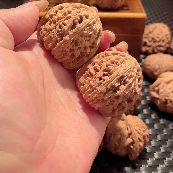 文玩核桃把件南疆