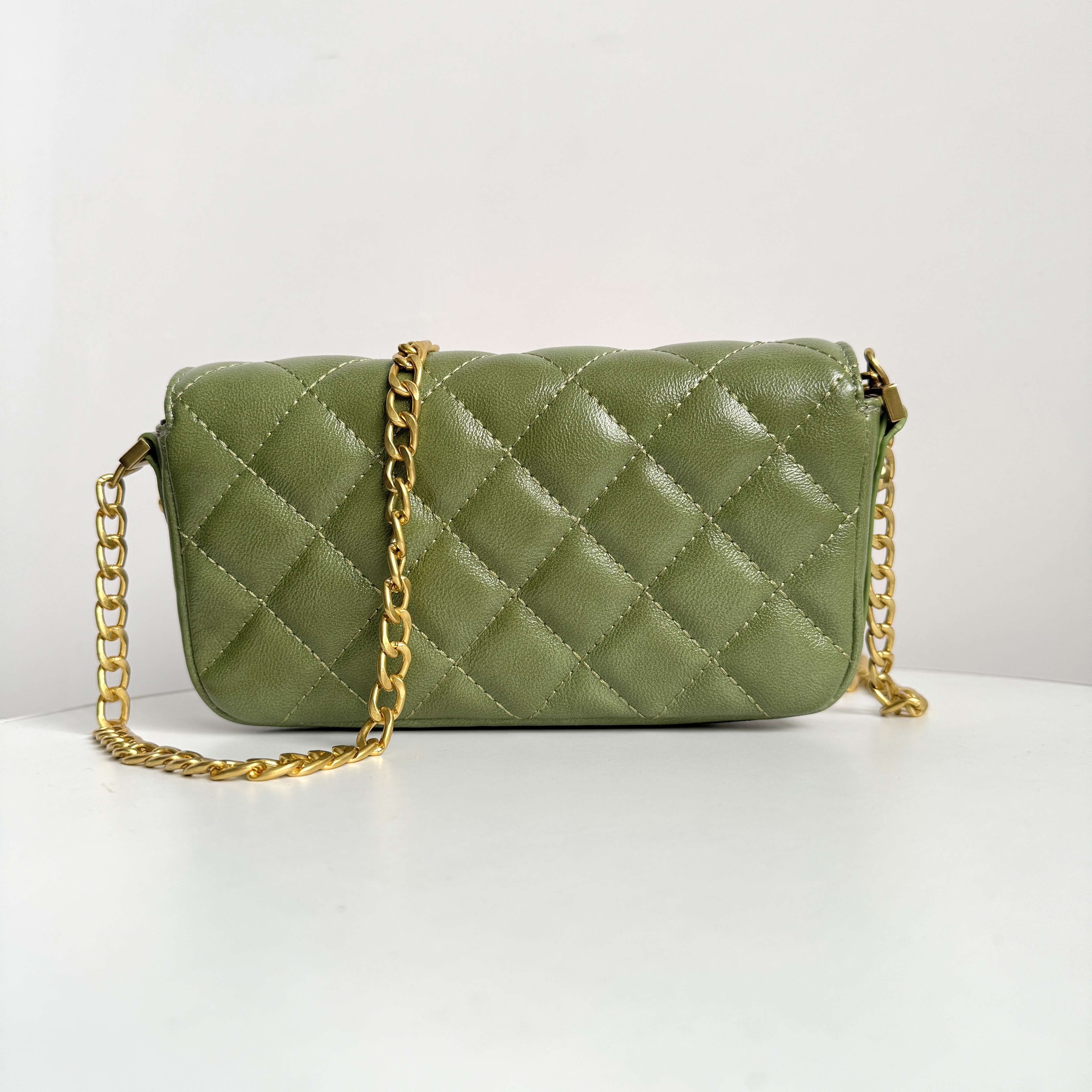 2025年新款绿色简约韩系链条包