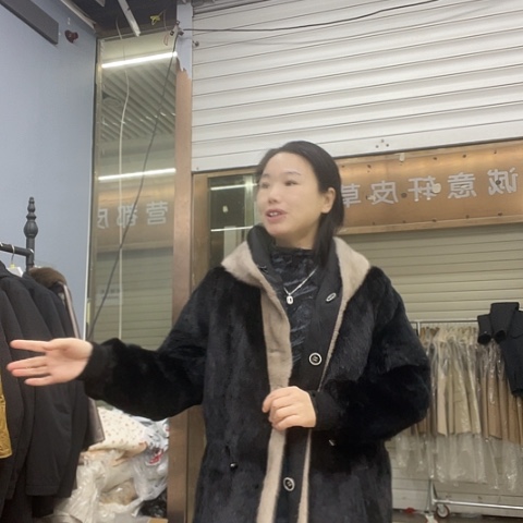 好看好看一点点好看衣服