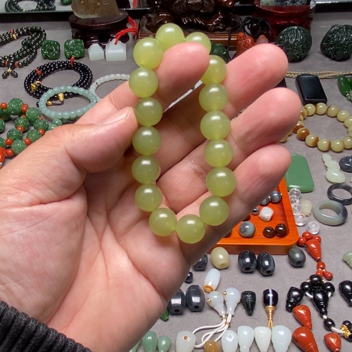 和田玉未镶嵌手链