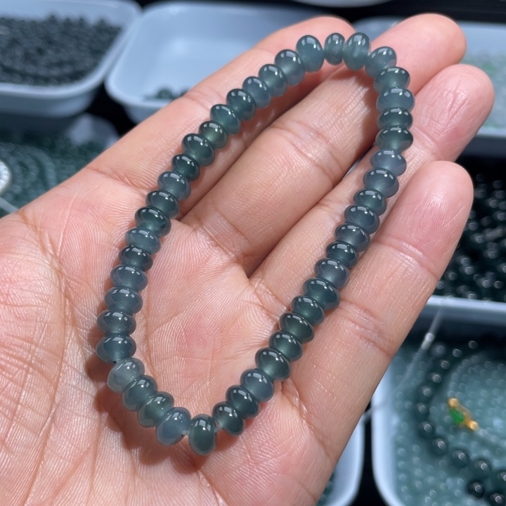 翡翠未镶嵌手链多样性发货自选散珠
