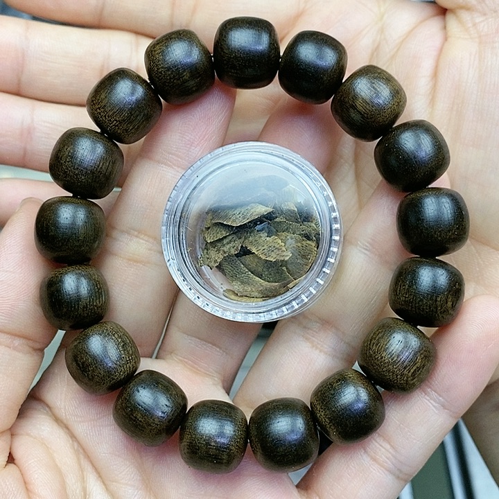 沉香沉香碎屑越南芽庄白棋楠