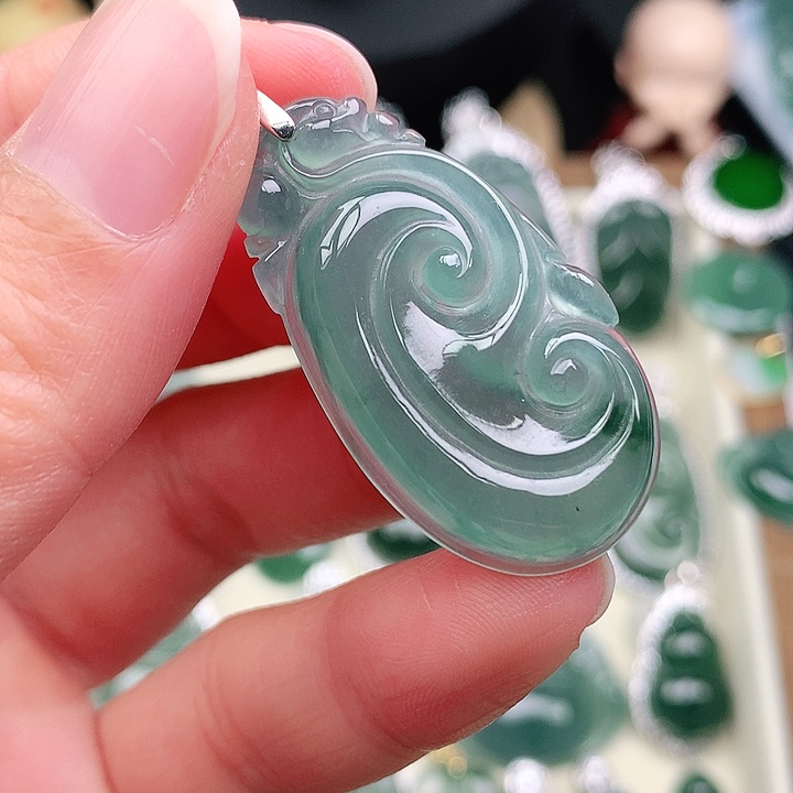 颈饰银S925镶嵌翡翠吊坠