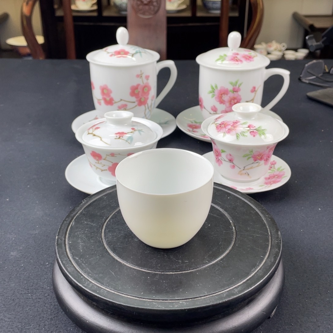 瓷片轻工业陶瓷研究所