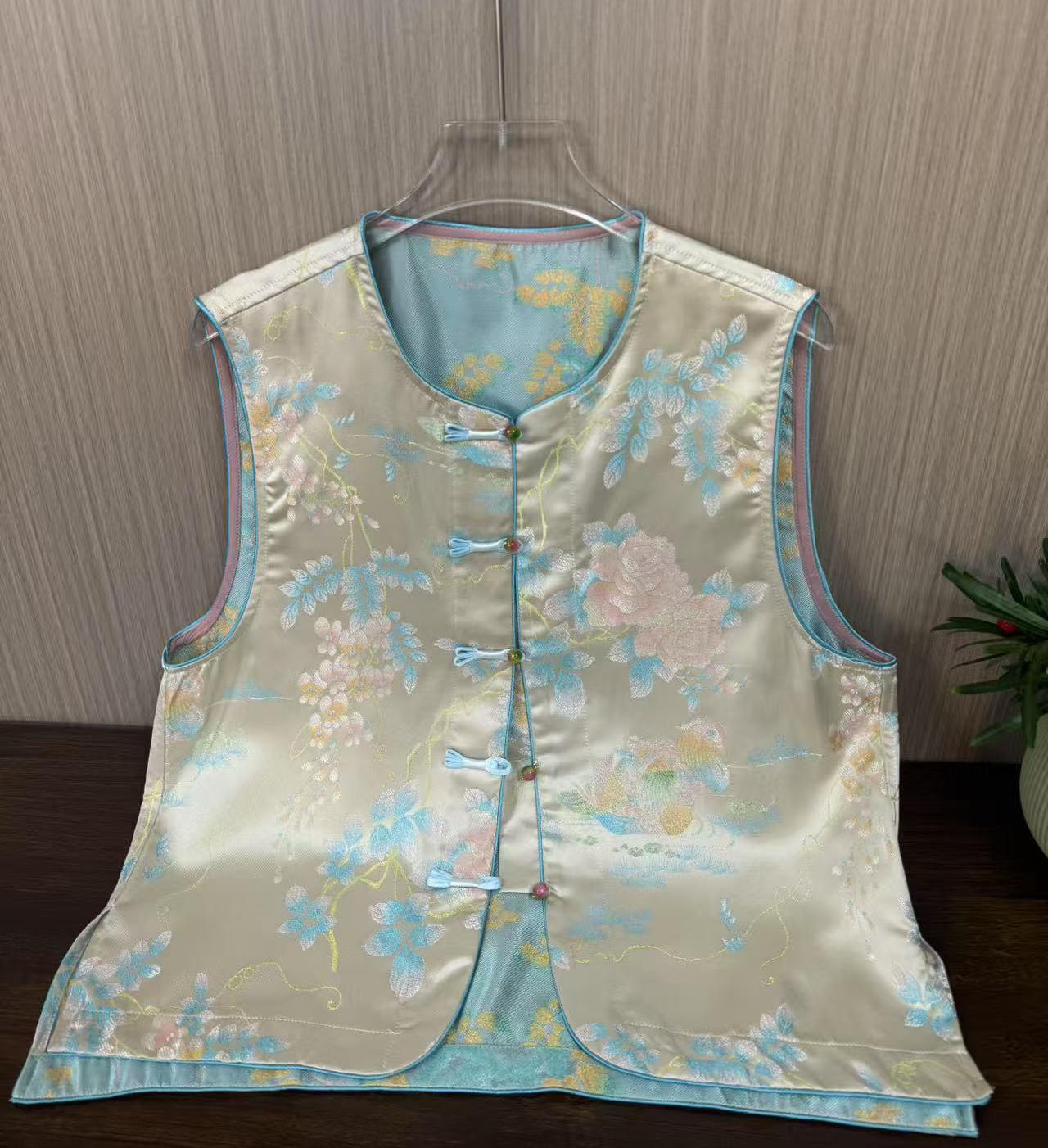 高档洋气国风圆领盘口马甲背心秋冬装高级感漂亮减龄女士YM1207