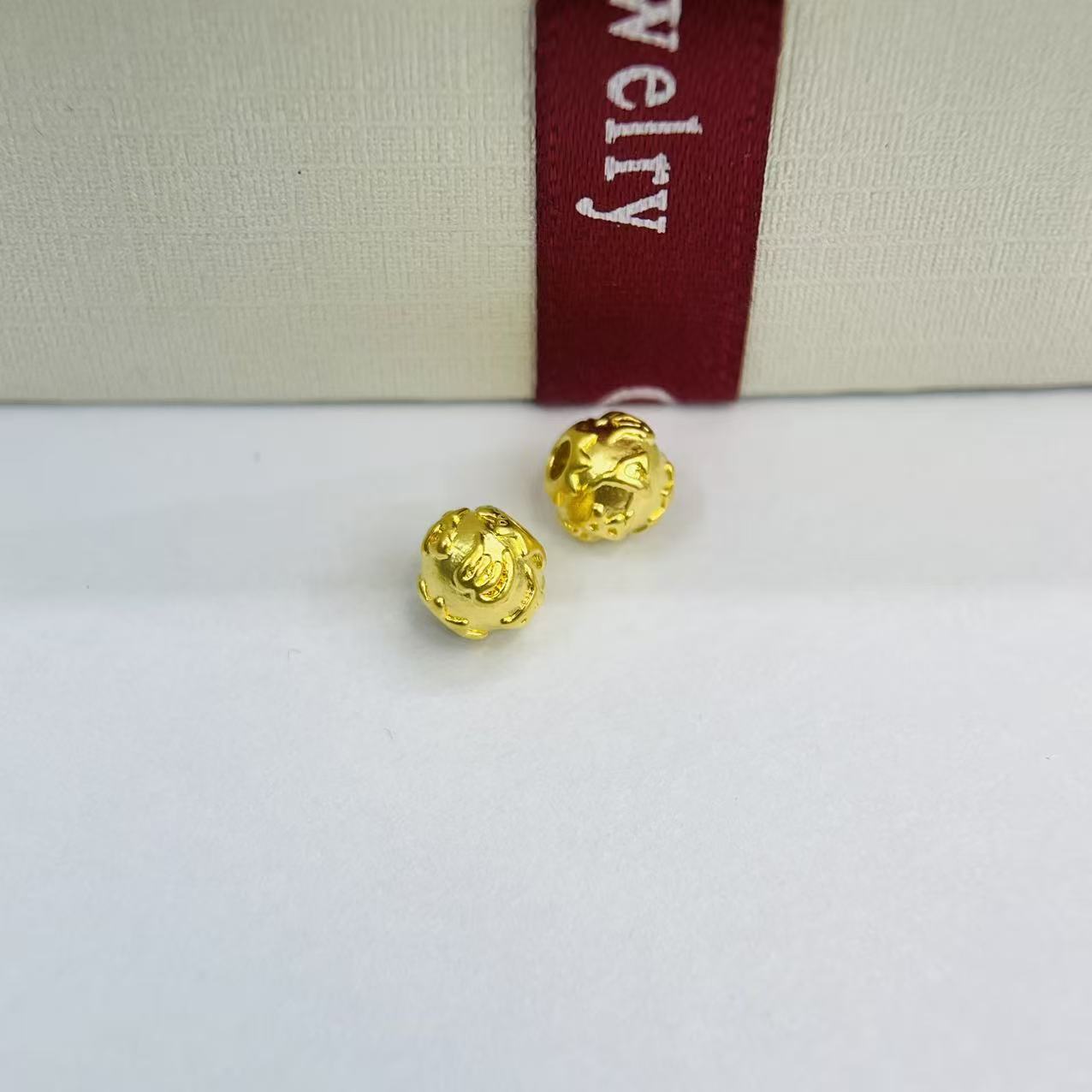 金祥顺黄金足金999两颗六字真言珠DP1343