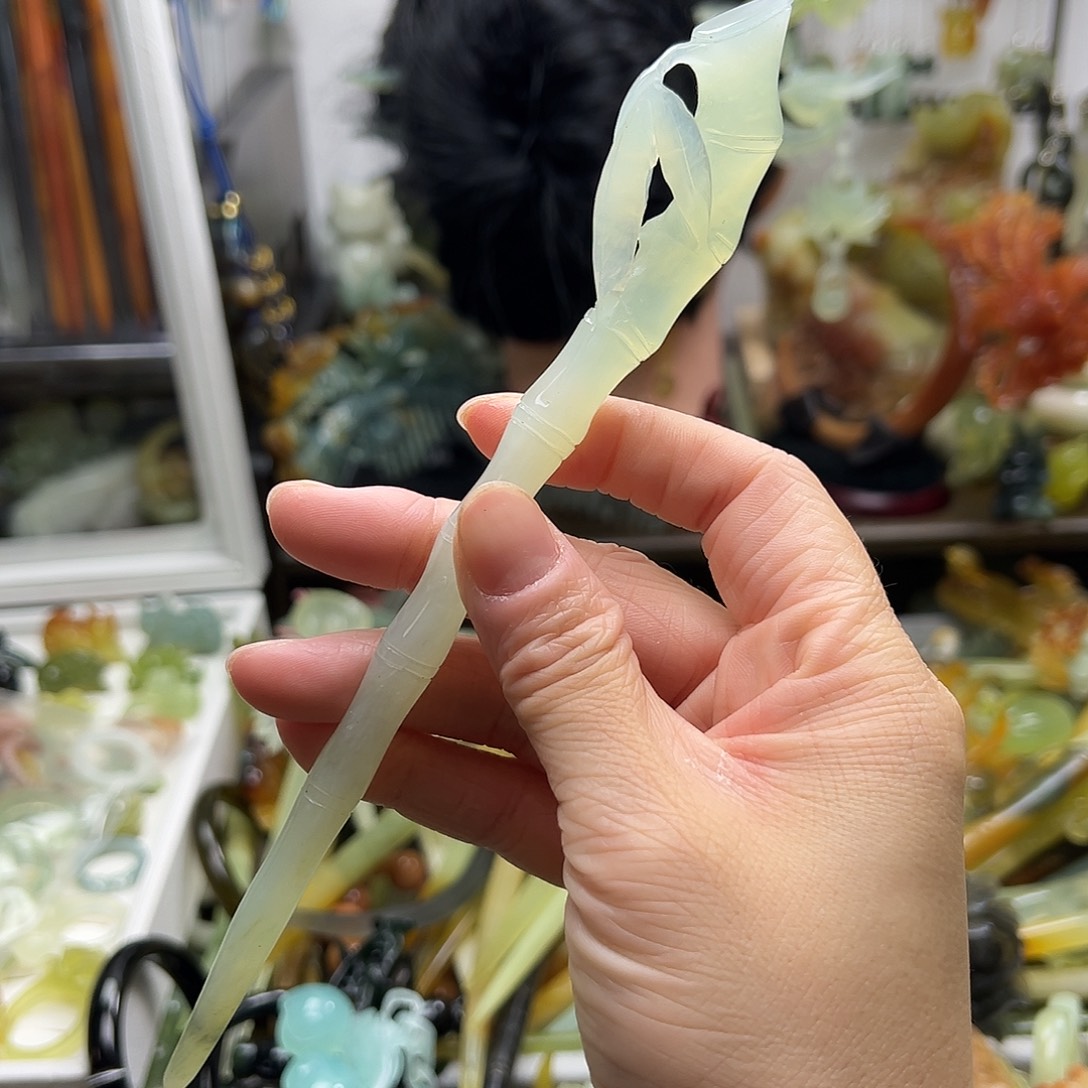 蛇纹石玉发饰合金