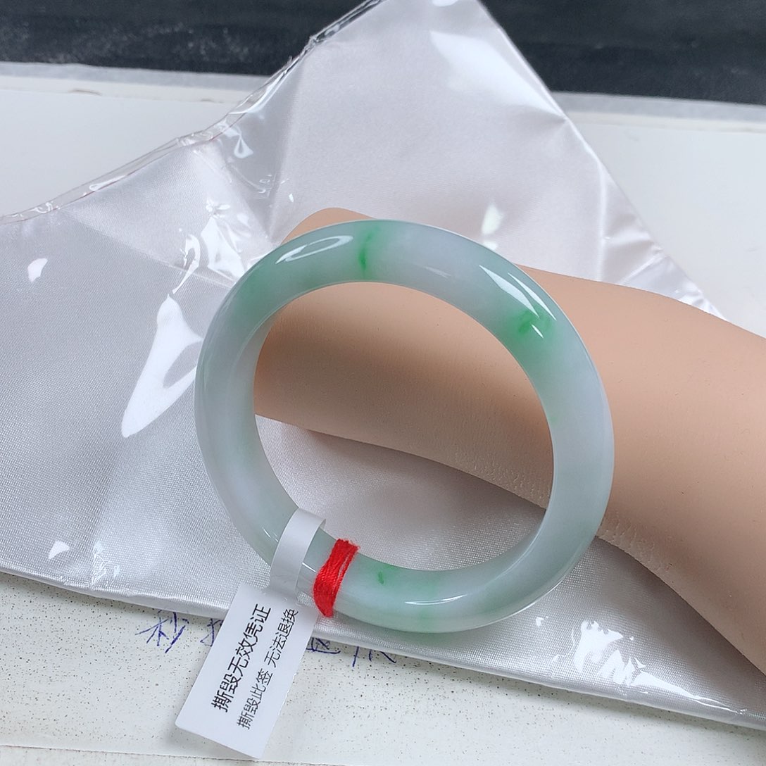翡翠手镯未镶嵌 正圈⑨⑦