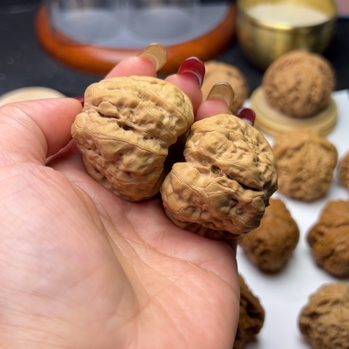 文玩核桃把件芳芳蛤蟆头42