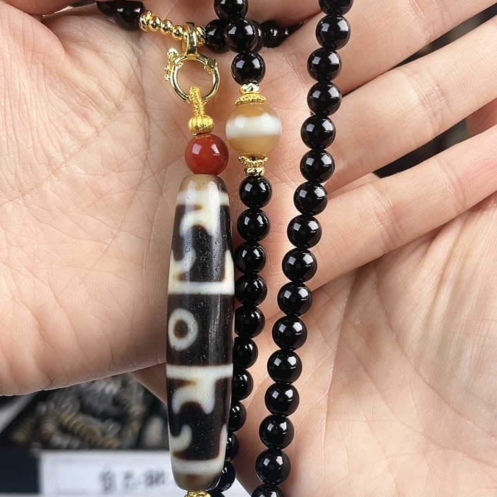 玛瑙/玉髓颈饰合金