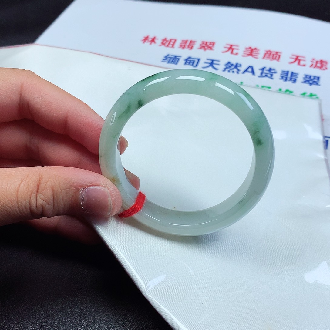 翡翠未镶嵌手镯52正圈