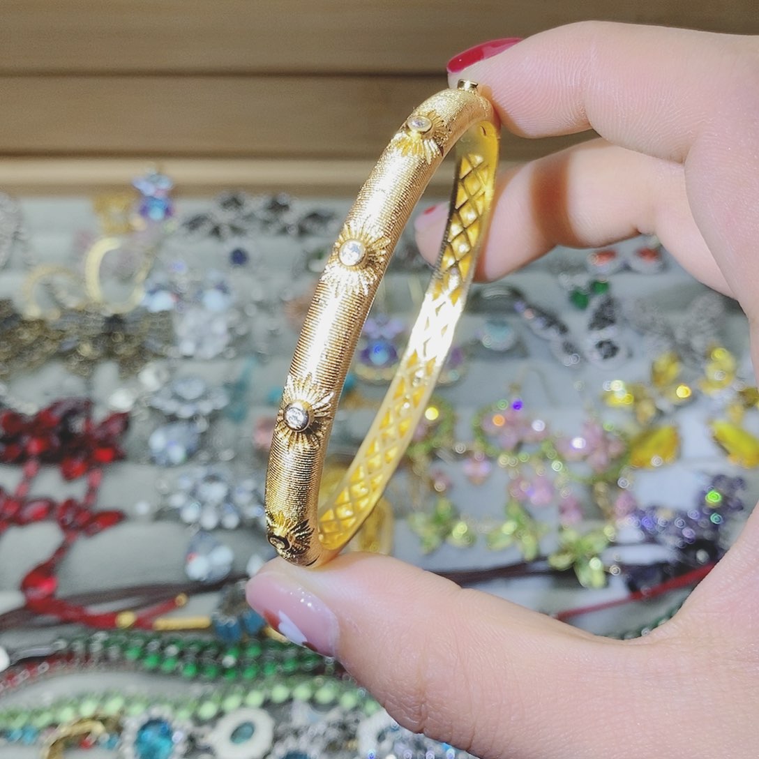 【闪购商品】托帕石耳饰银S925镶嵌