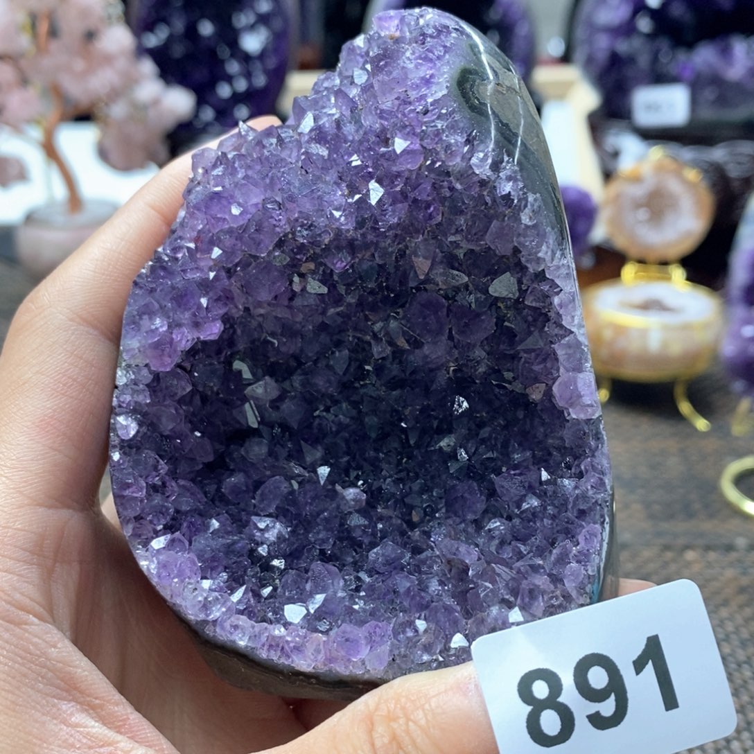 紫晶大型摆件（非配饰）未镶嵌