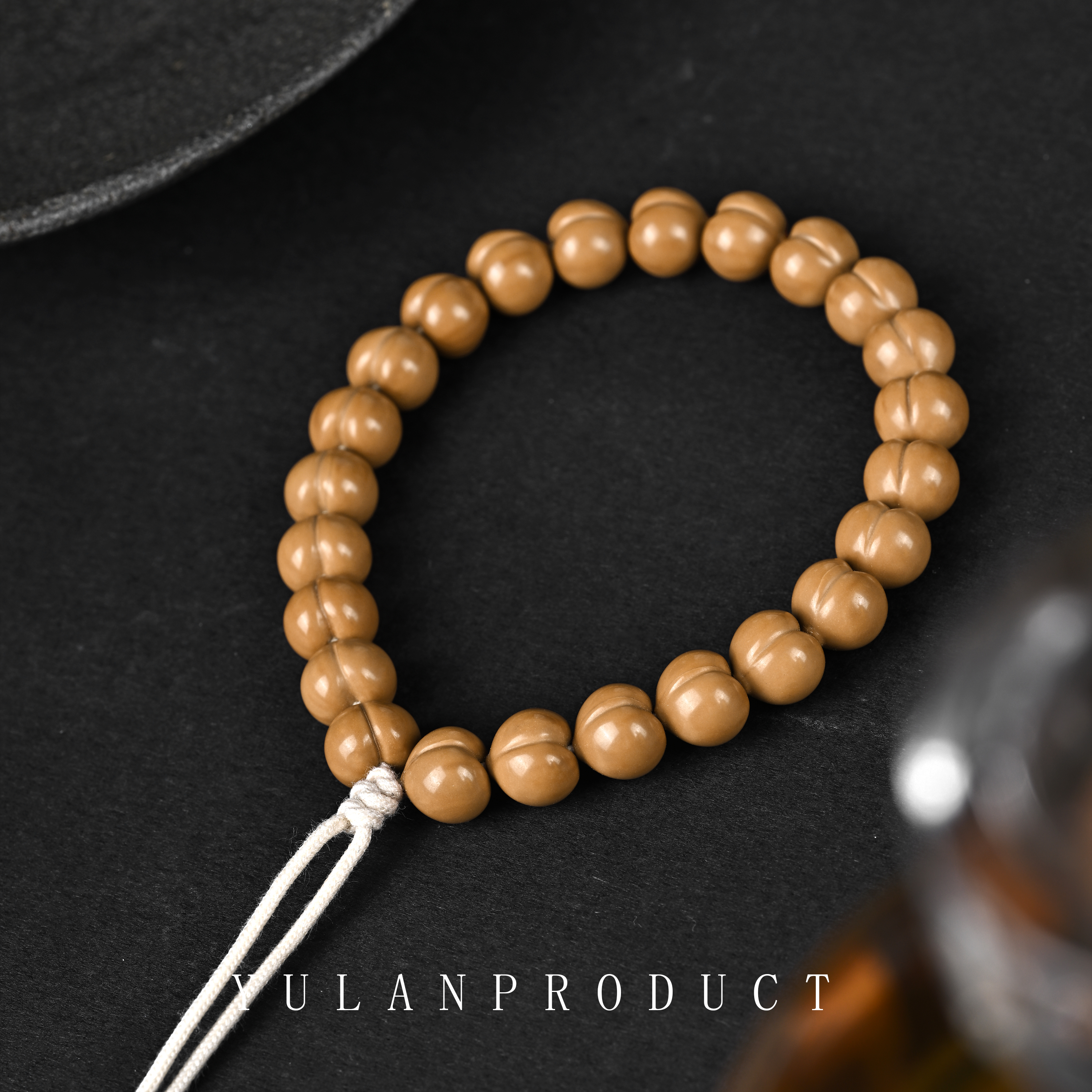 钰澜文玩猴头核桃屁桃手持-11mm-精工百搭