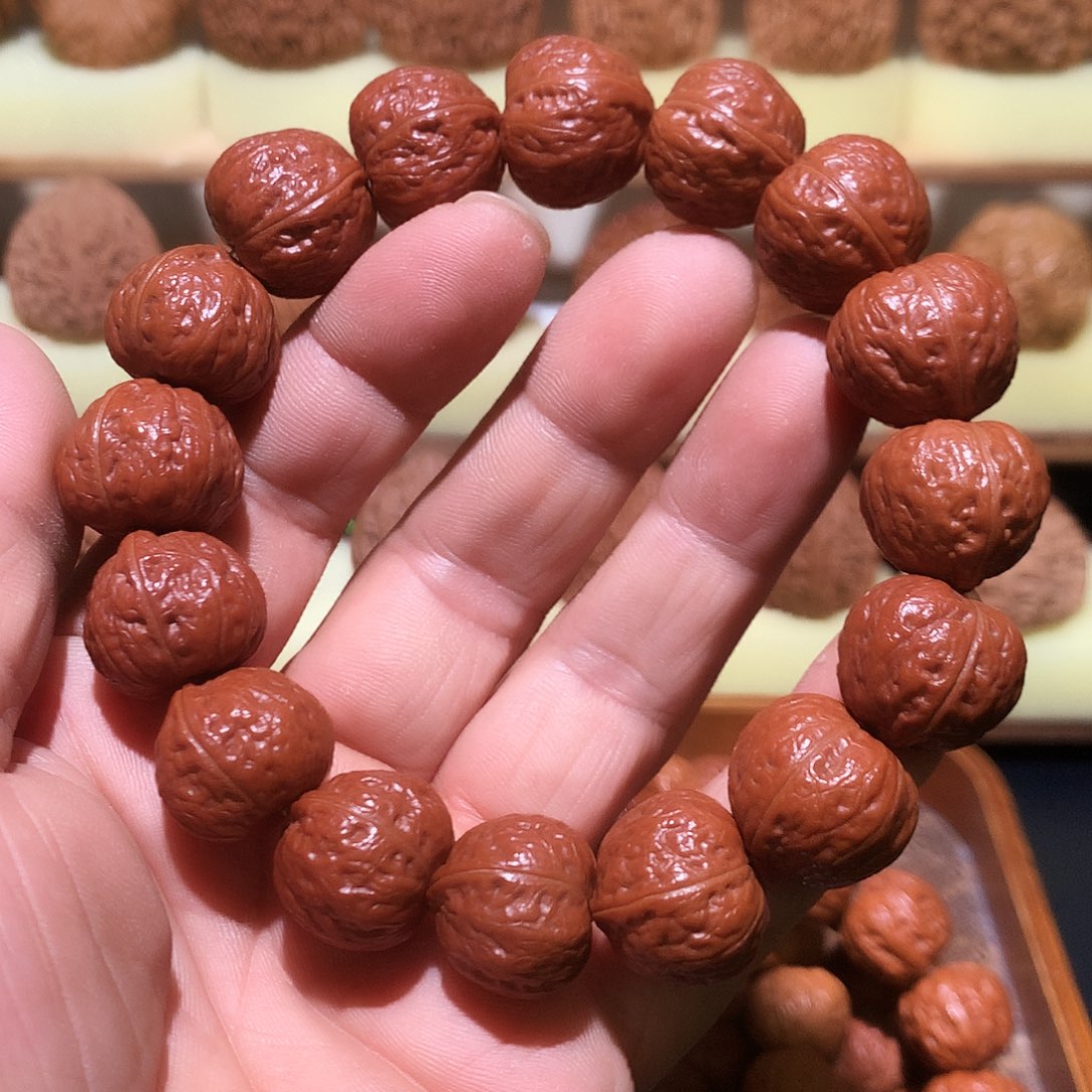 秋子手串18+红皮光头
