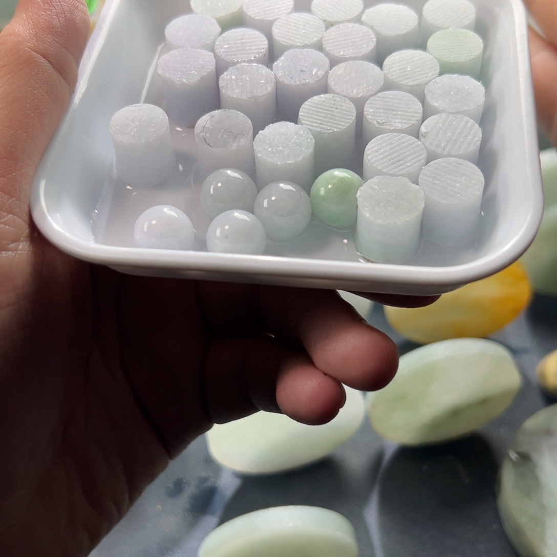 定制翡翠未镶嵌卡12春彩珠子一串18颗