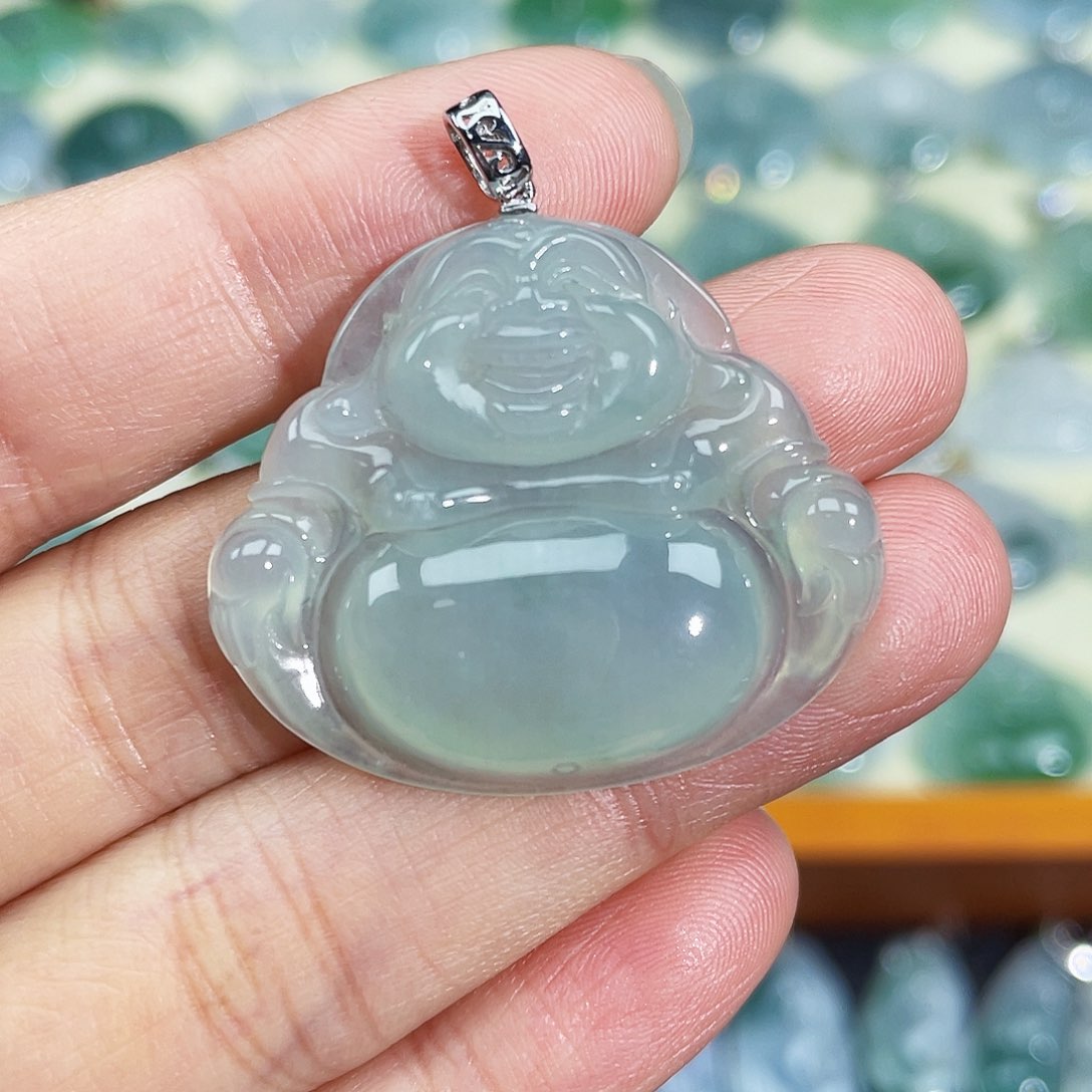 翡翠颈饰18K金镶嵌吊坠