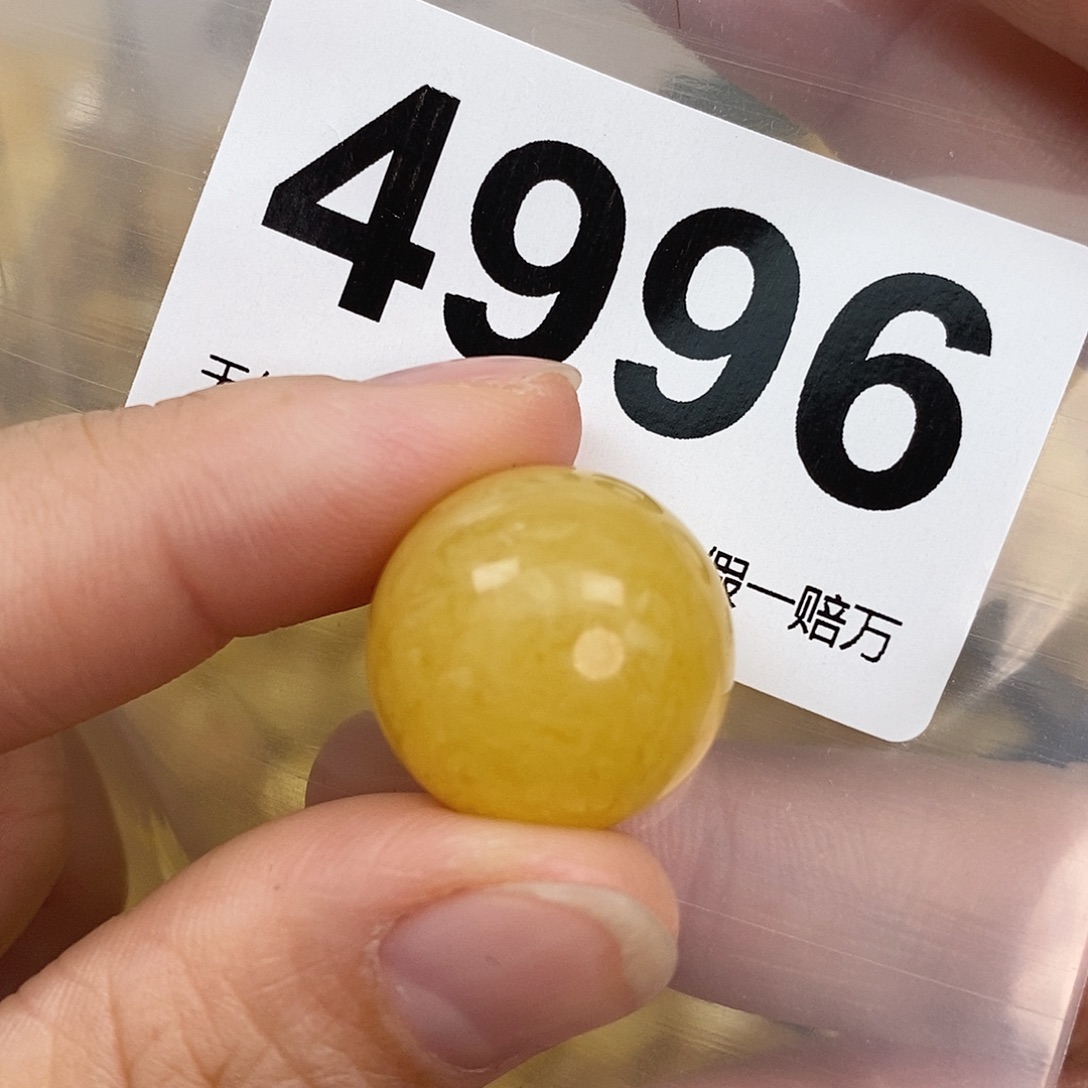 蜜蜡未镶嵌珠宝奇石19