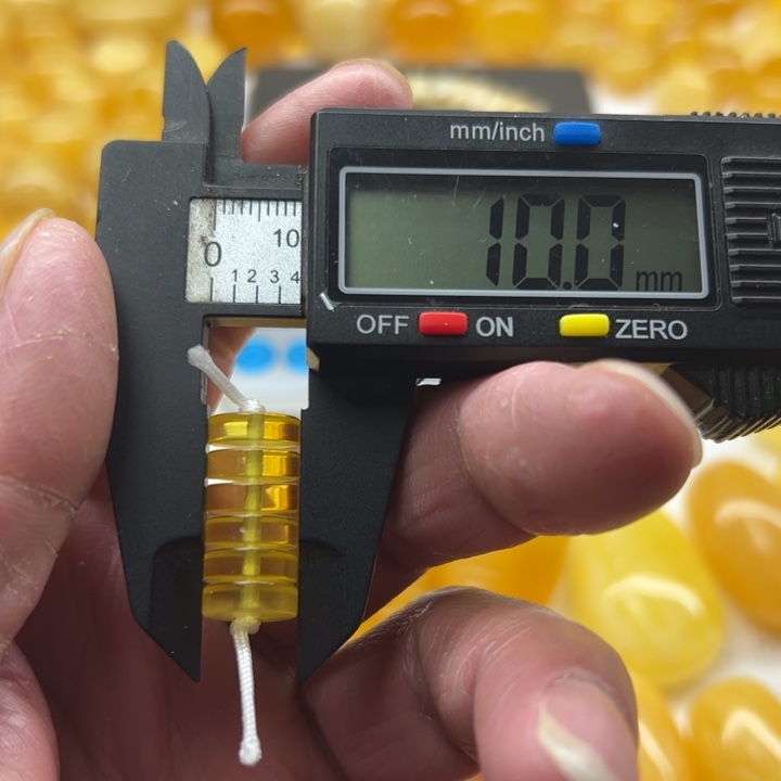 琥珀（矿物珀）未镶嵌裸石