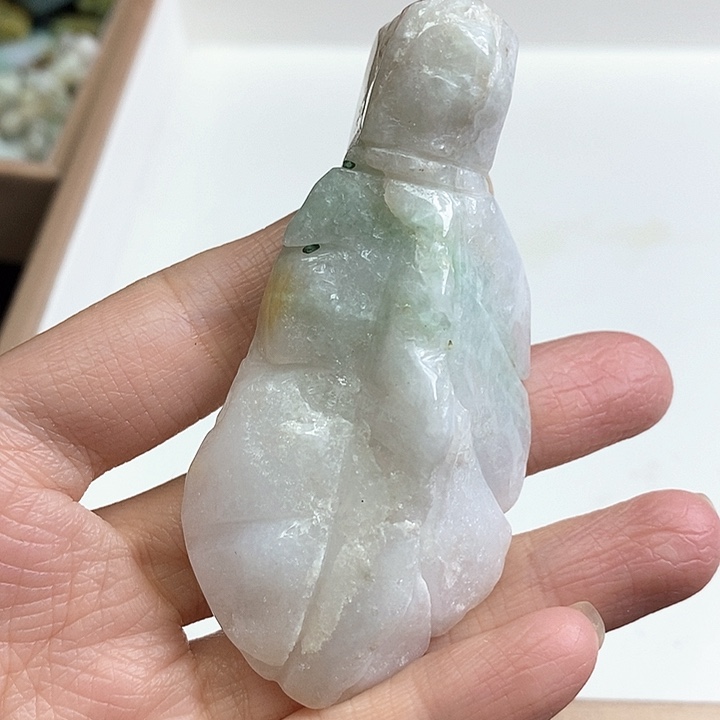 翡翠未镶嵌颈饰天然翡翠84