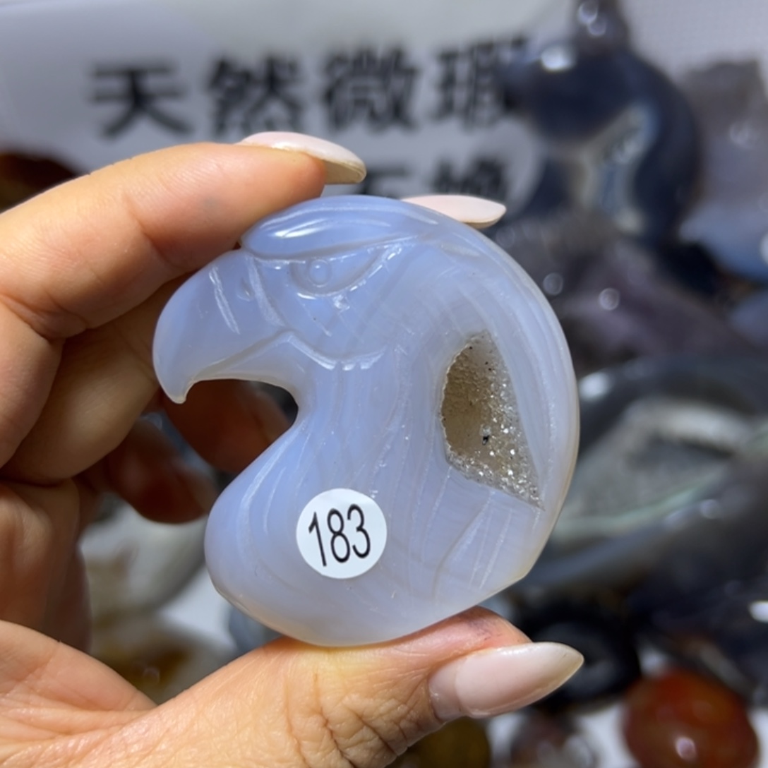 玛瑙/玉髓未镶嵌雕刻件