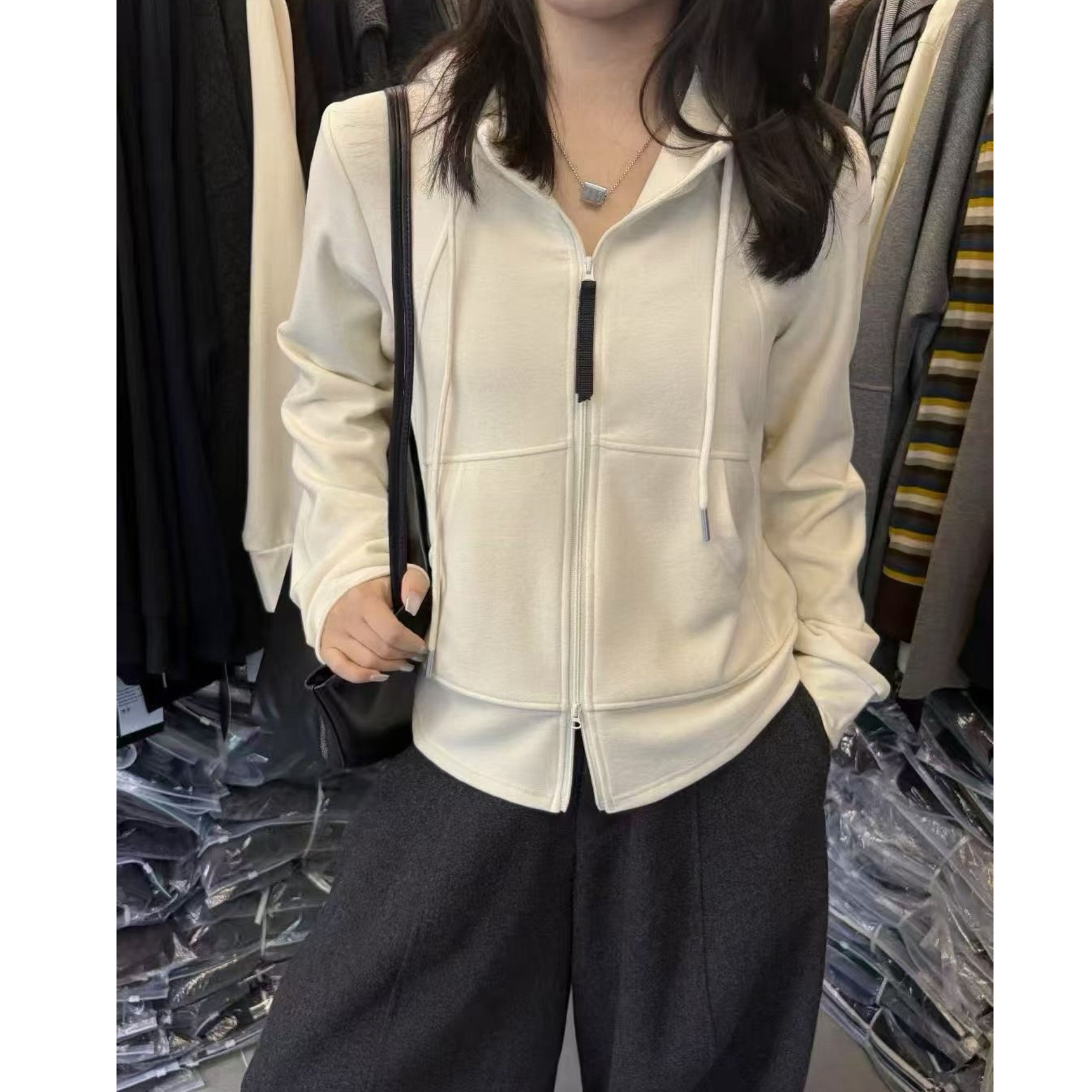 Tutu【曙光】杏色双拉链连帽澳绒卫衣女2025秋冬新款加绒外套