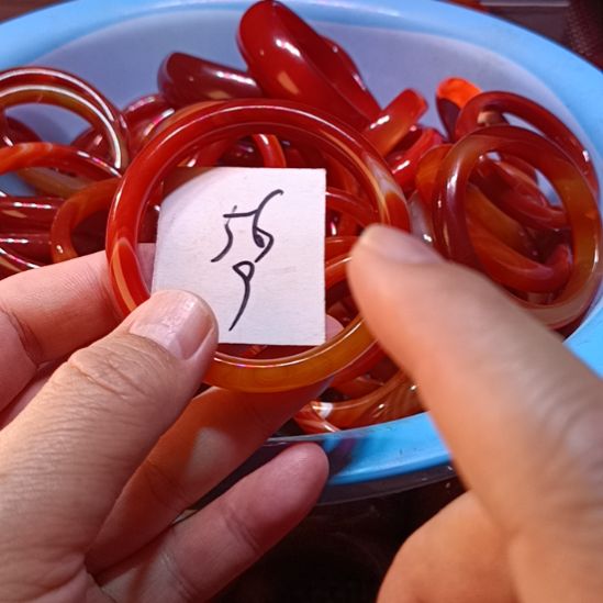 玛瑙/玉髓未镶嵌手镯