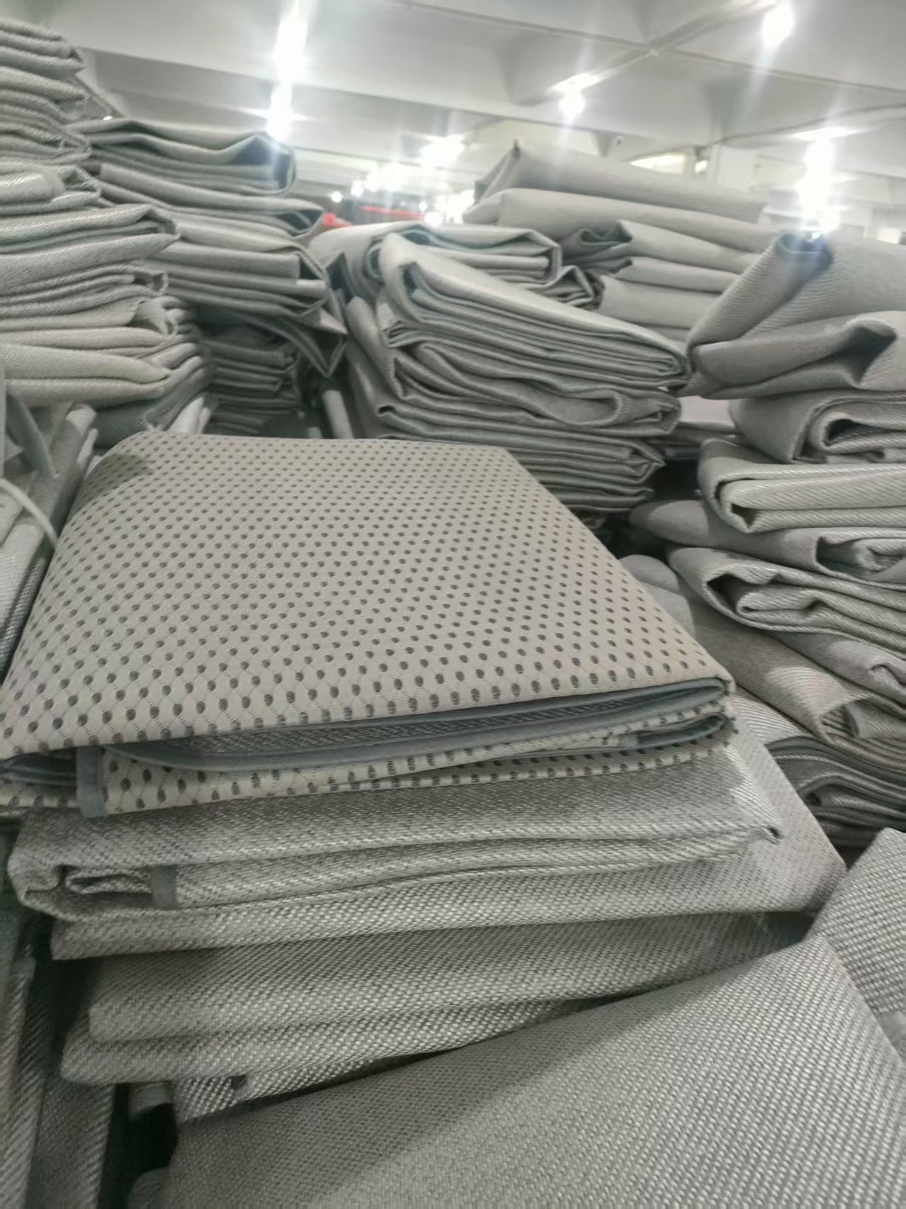 H2大透气网 灰色 凉感编织藤款凉席 包边颜色不分 180*200