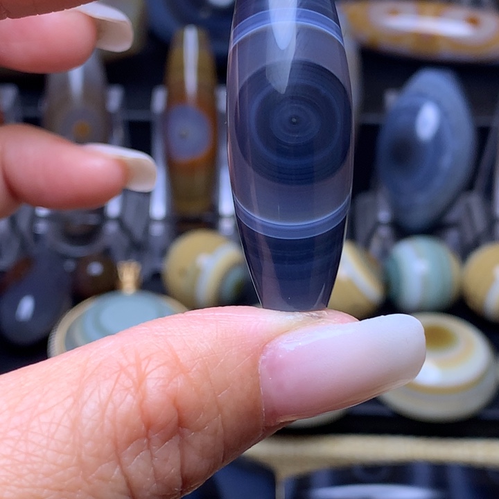 龍***馆玛瑙/玉髓未镶嵌颈饰