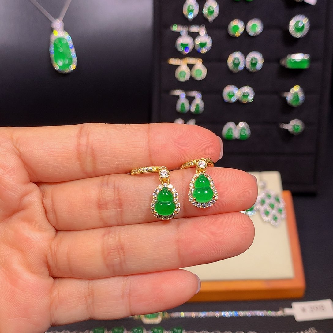 翡翠银S925镶嵌耳饰多样性