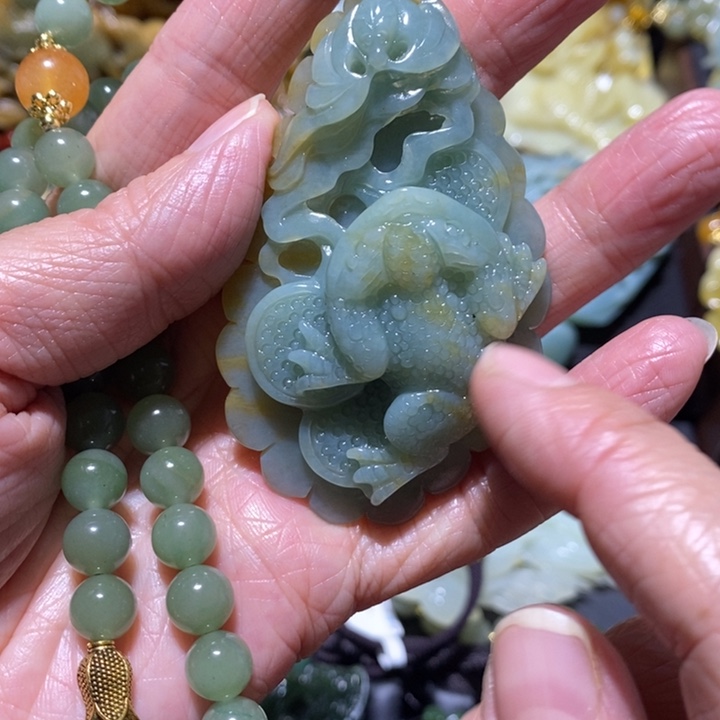 岫玉岫玉吊坠未镶嵌