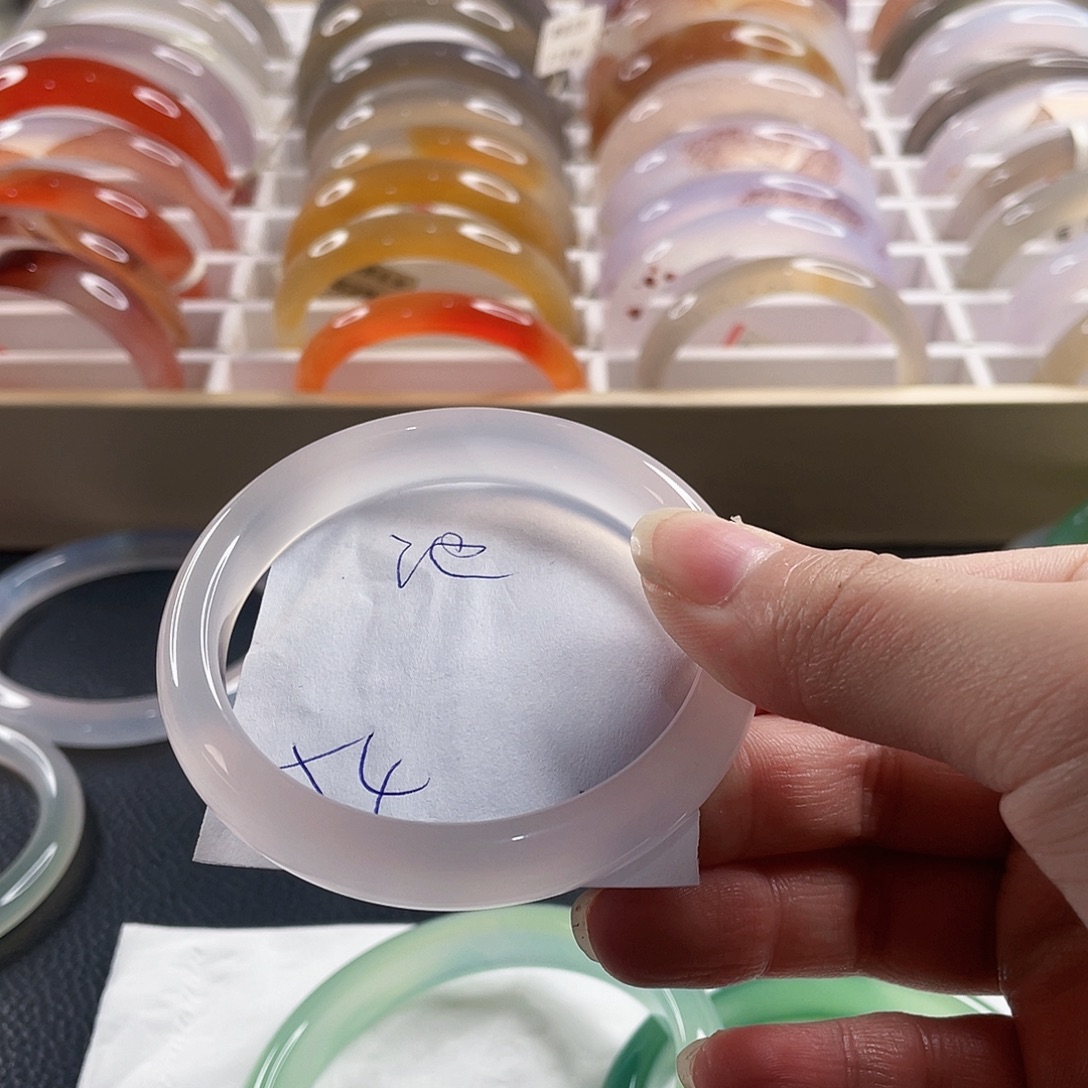 玛瑙/玉髓合金手镯