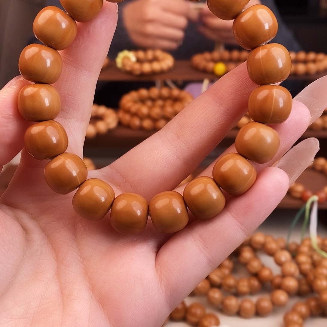 忘***了吊坠猴头核桃光珠手串